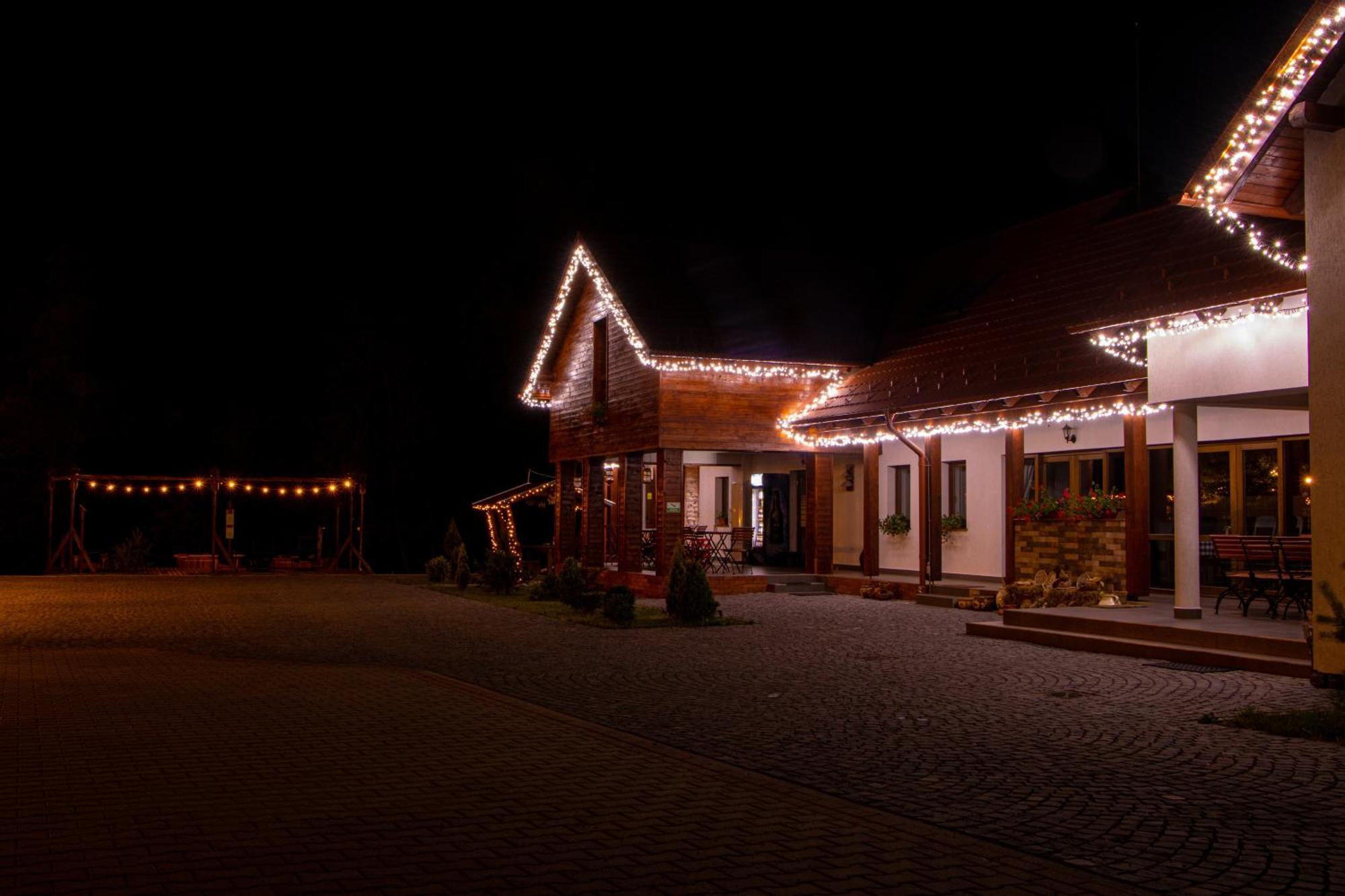 Patakmenti Panzió Spa Corund  Exterior foto