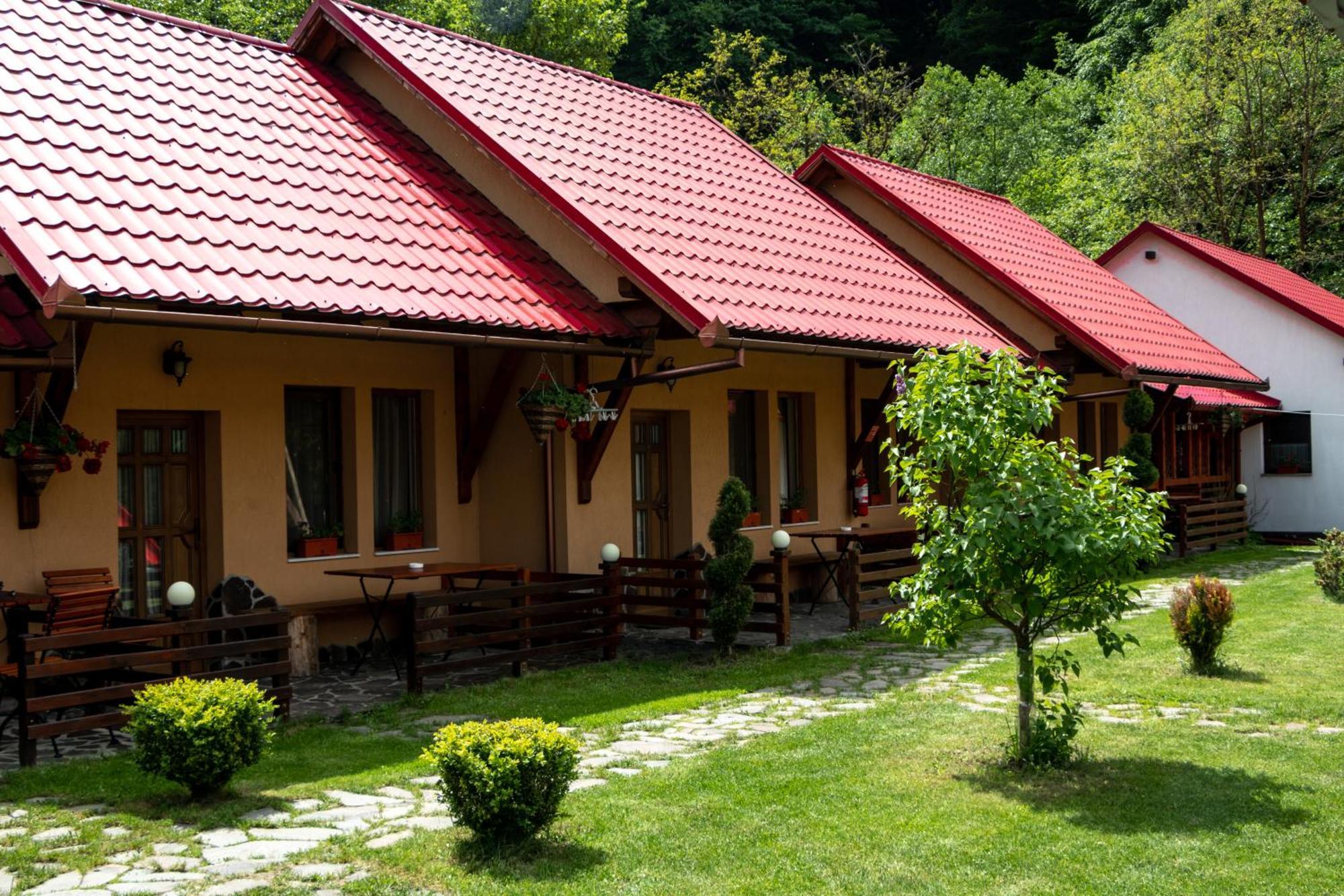 Patakmenti Panzió Spa Corund  Exterior foto